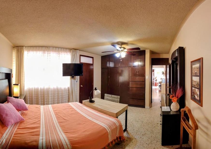 Casa De Las Palmas Guest House Oaxaca 外观 照片